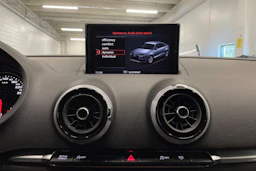 musta Audi A3 2019 kuva 19.