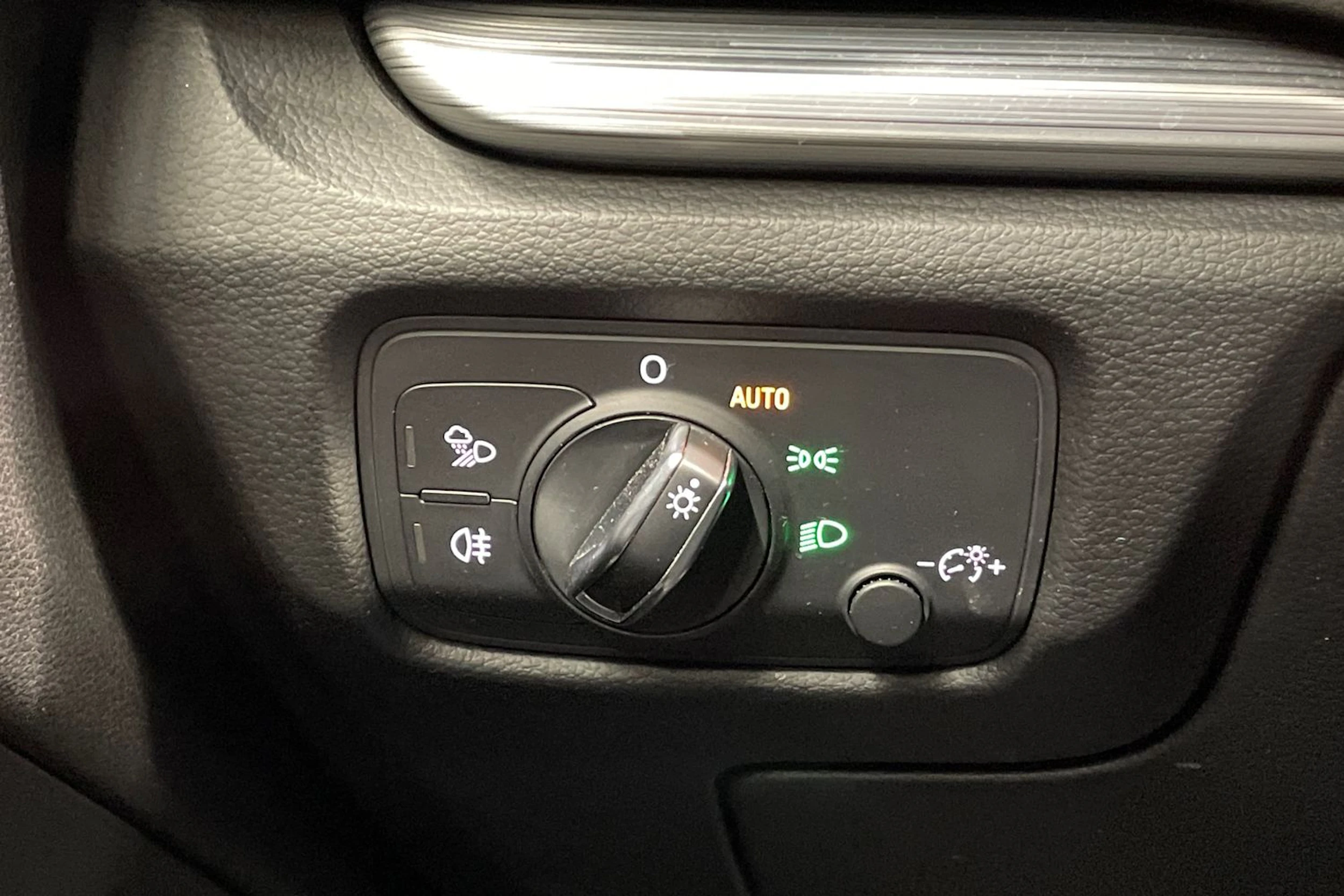 musta Audi A3 2019 kuva 21.