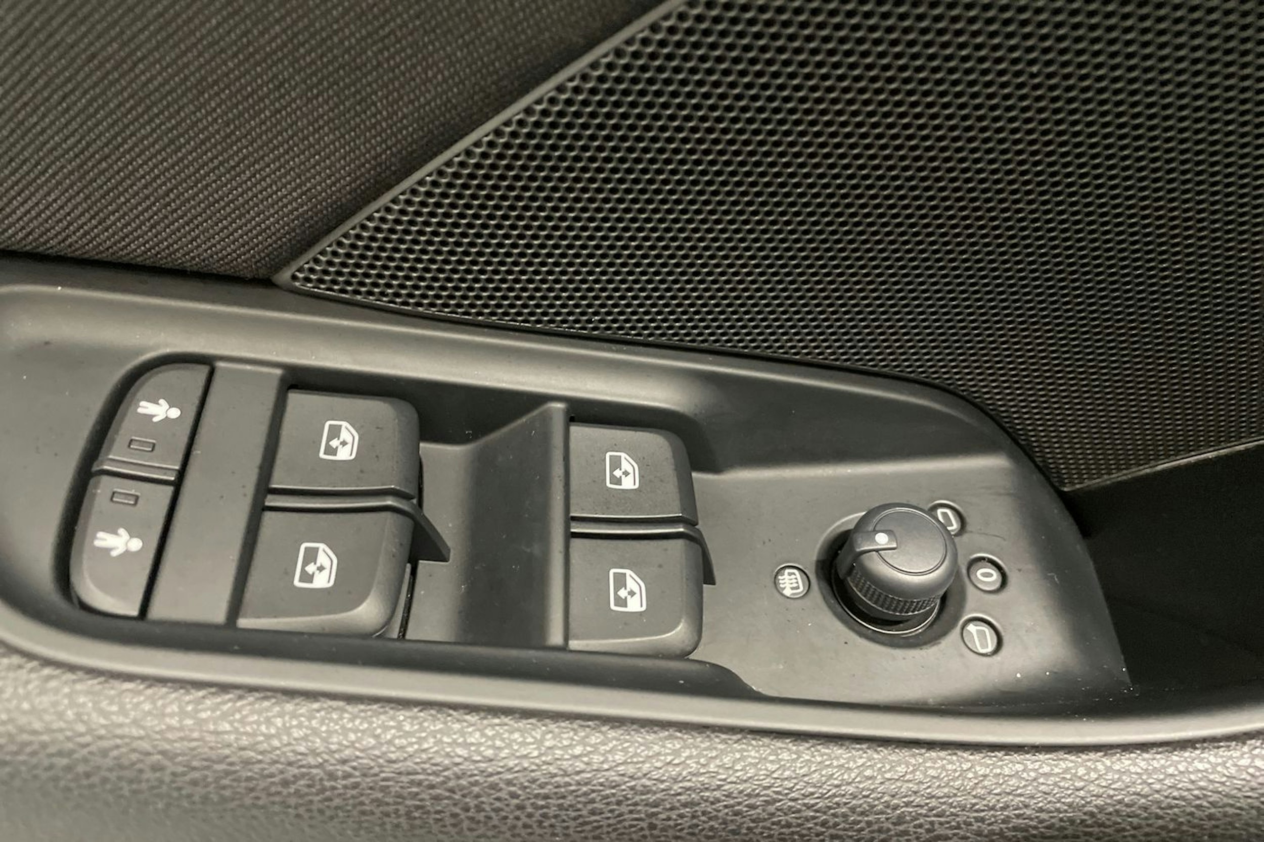 Valkoinen Audi A3 2019 kuva 29.