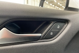 Valkoinen Audi A3 2019 kuva 30.