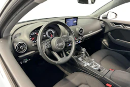 hopea Audi A3 2019 kuva 6.