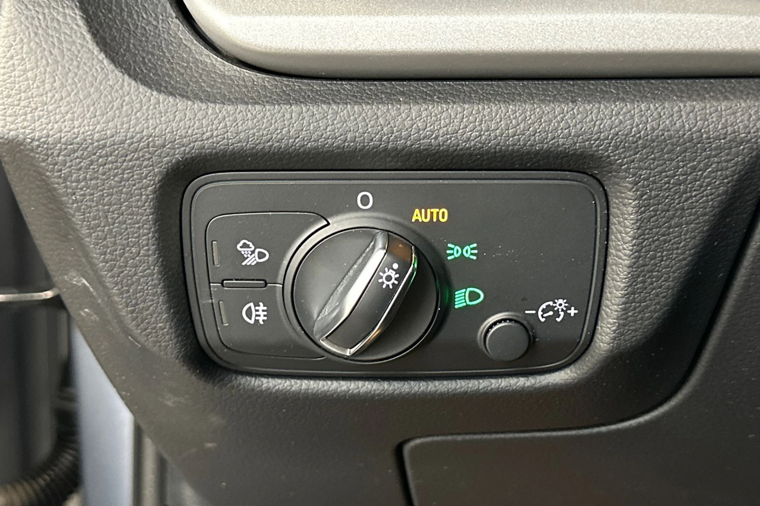 hopea Audi A3 2019 kuva 15.