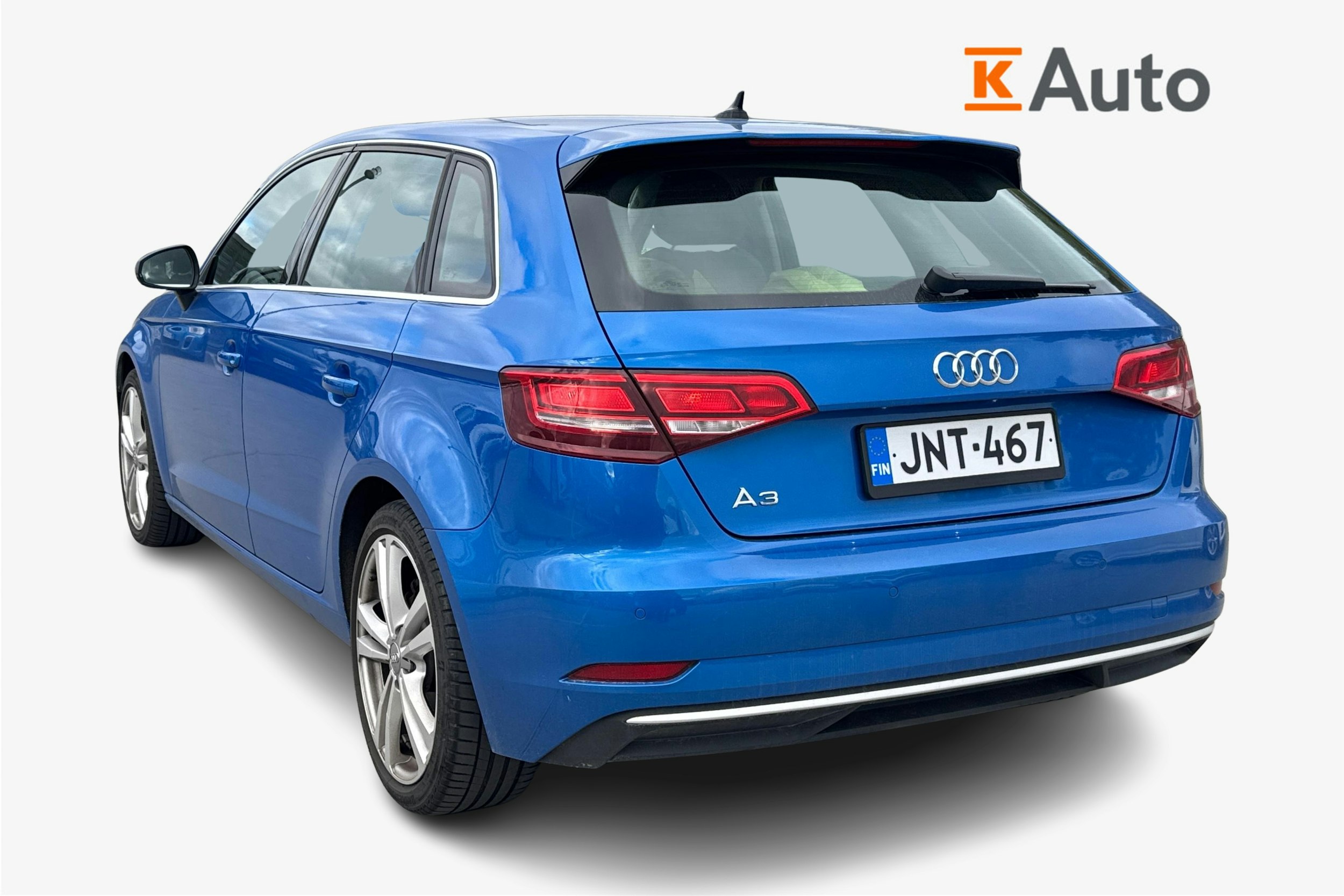 Sininen Audi A3 2019 kuva 2.