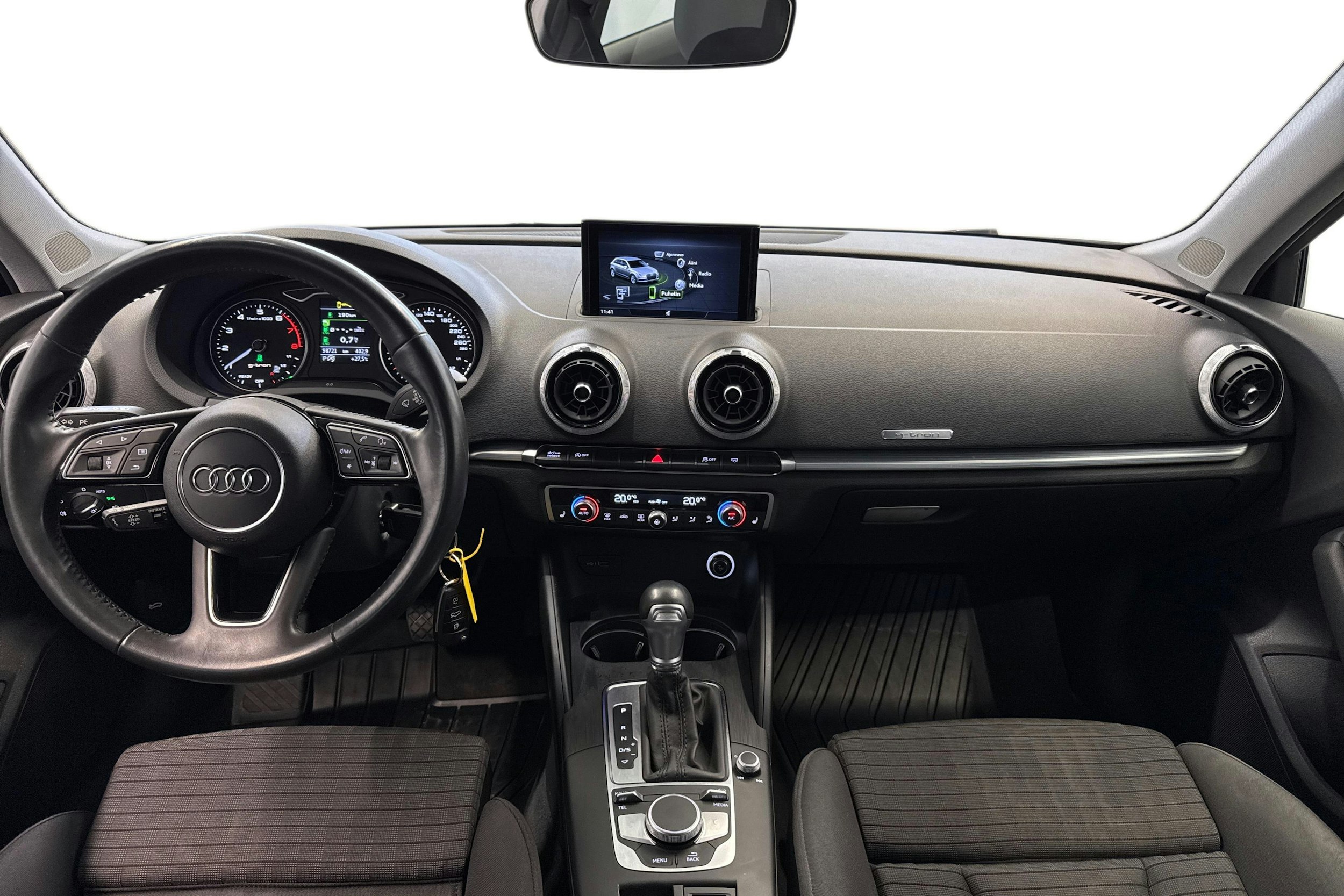 musta Audi A3 2019 kuva 9.