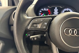 musta Audi A3 2019 kuva 17.