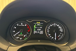musta Audi A3 2019 kuva 19.