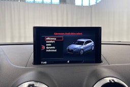 musta Audi A3 2019 kuva 22.