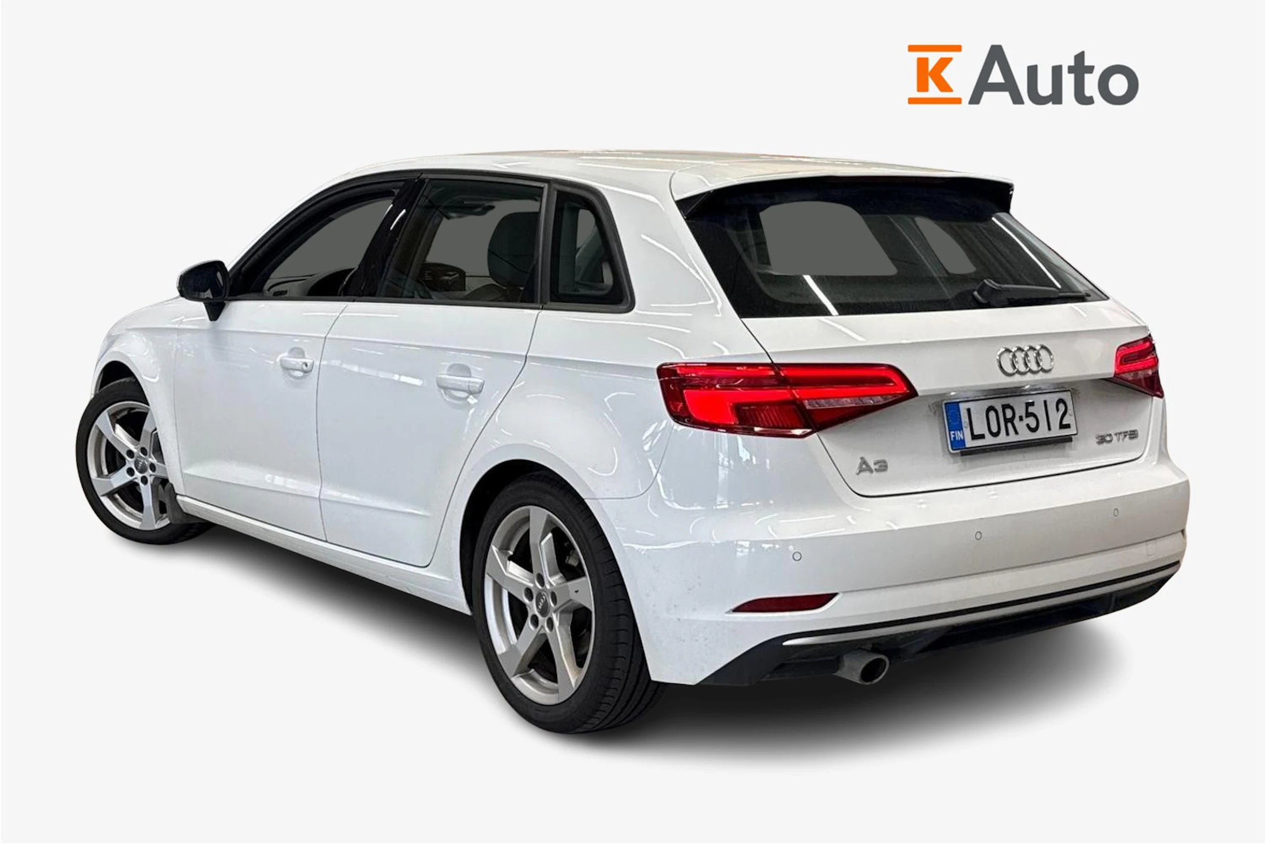 valkoinen Audi A3 2019 kuva 2.