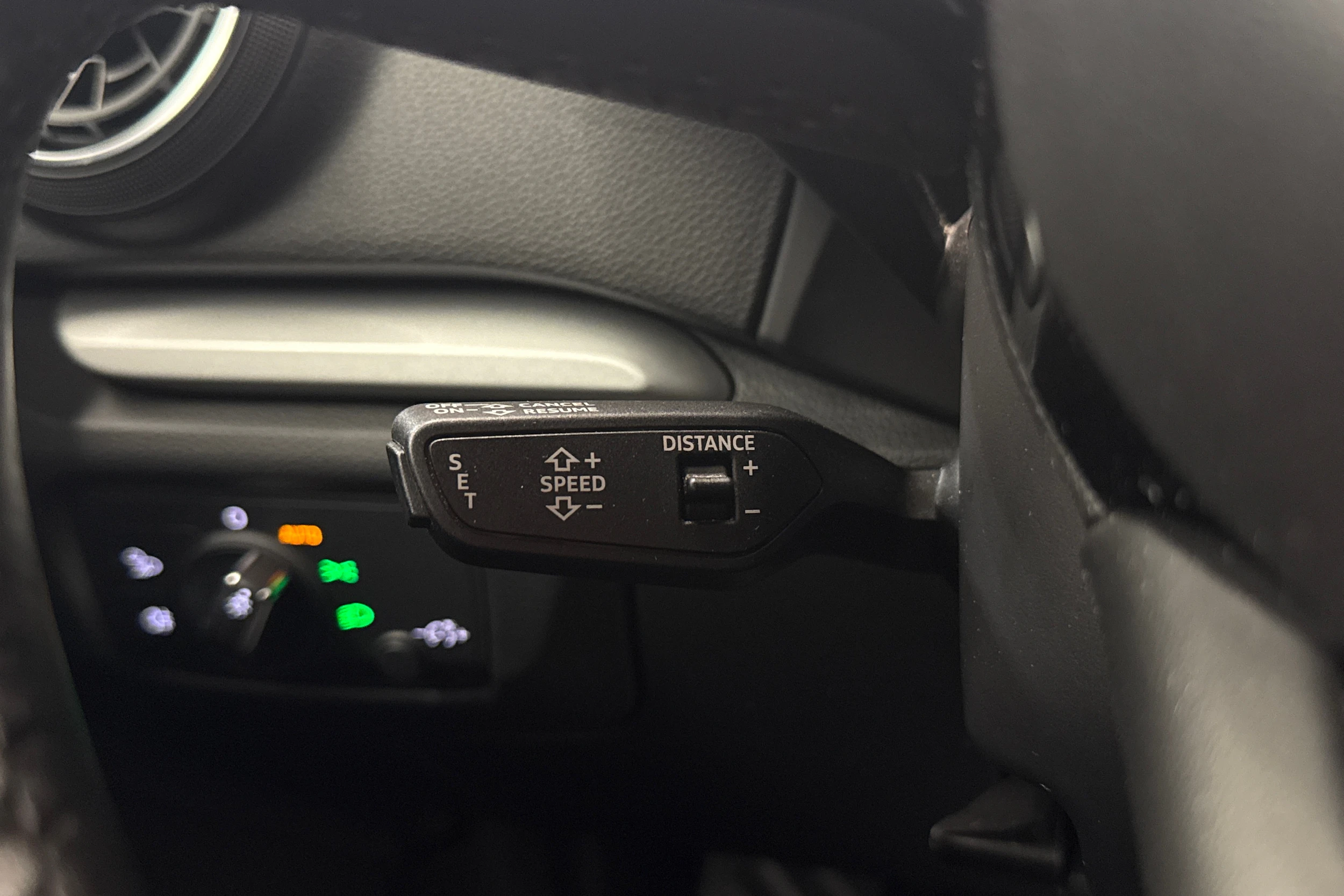harmaa Audi A3 2019 kuva 16.