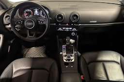 musta Audi A3 2019 kuva 9.