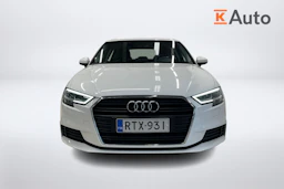 valkoinen Audi A3 2019 kuva 5.