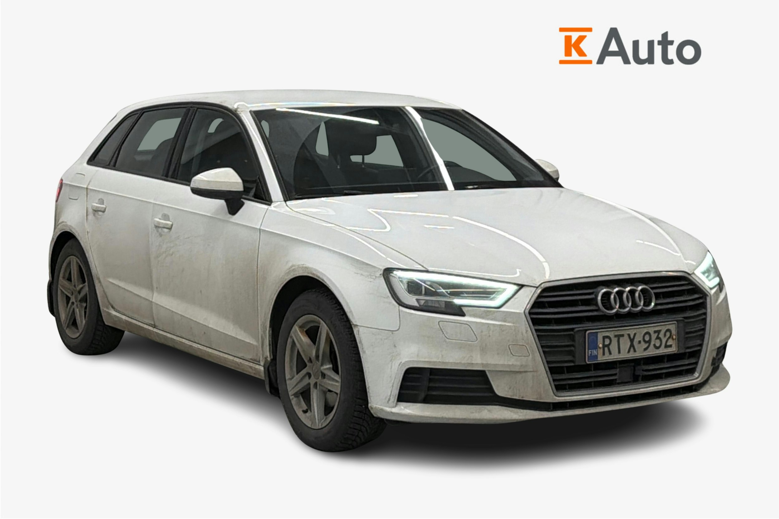 valkoinen Audi A3 2019 kuva 1.