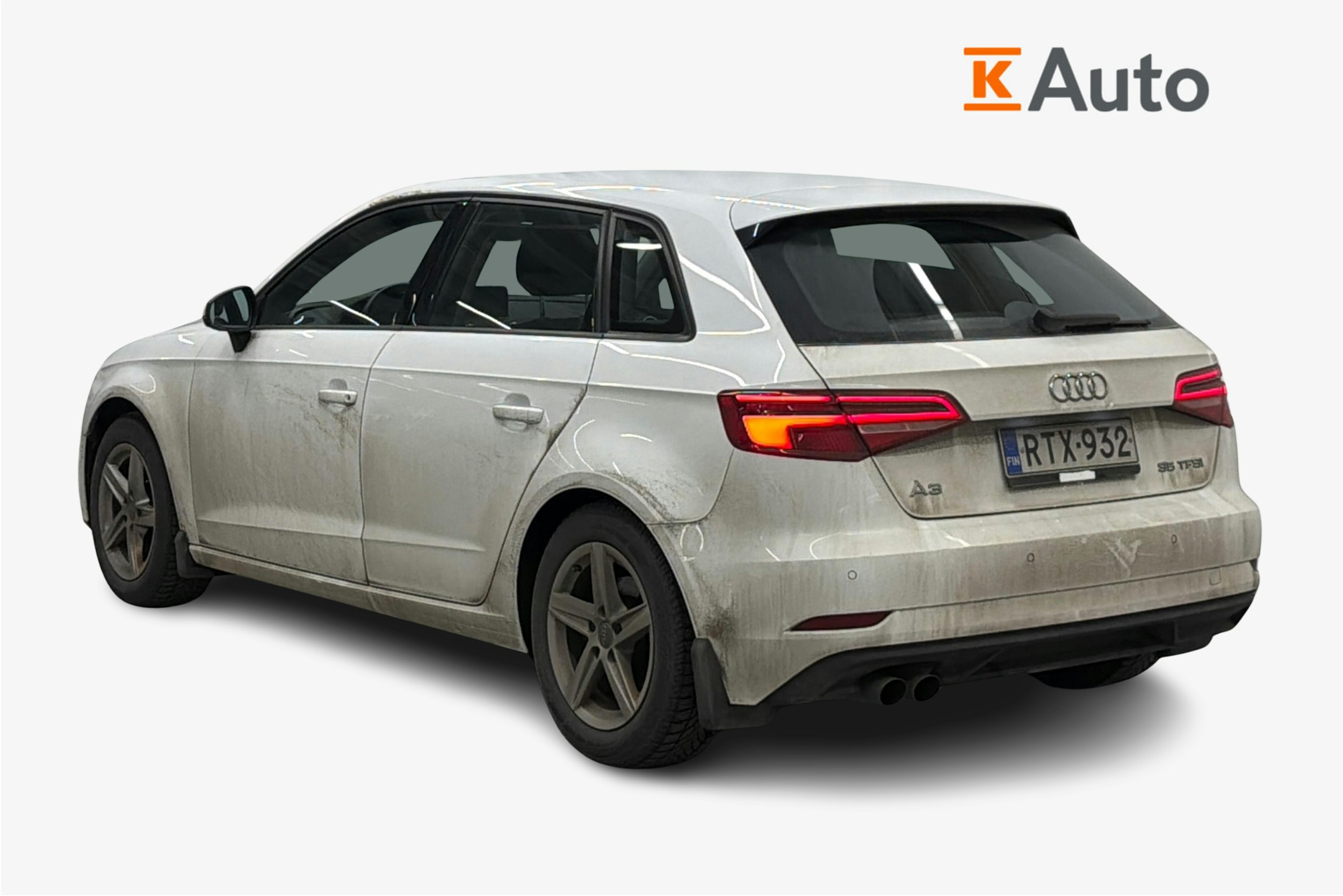 valkoinen Audi A3 2019 kuva 2.