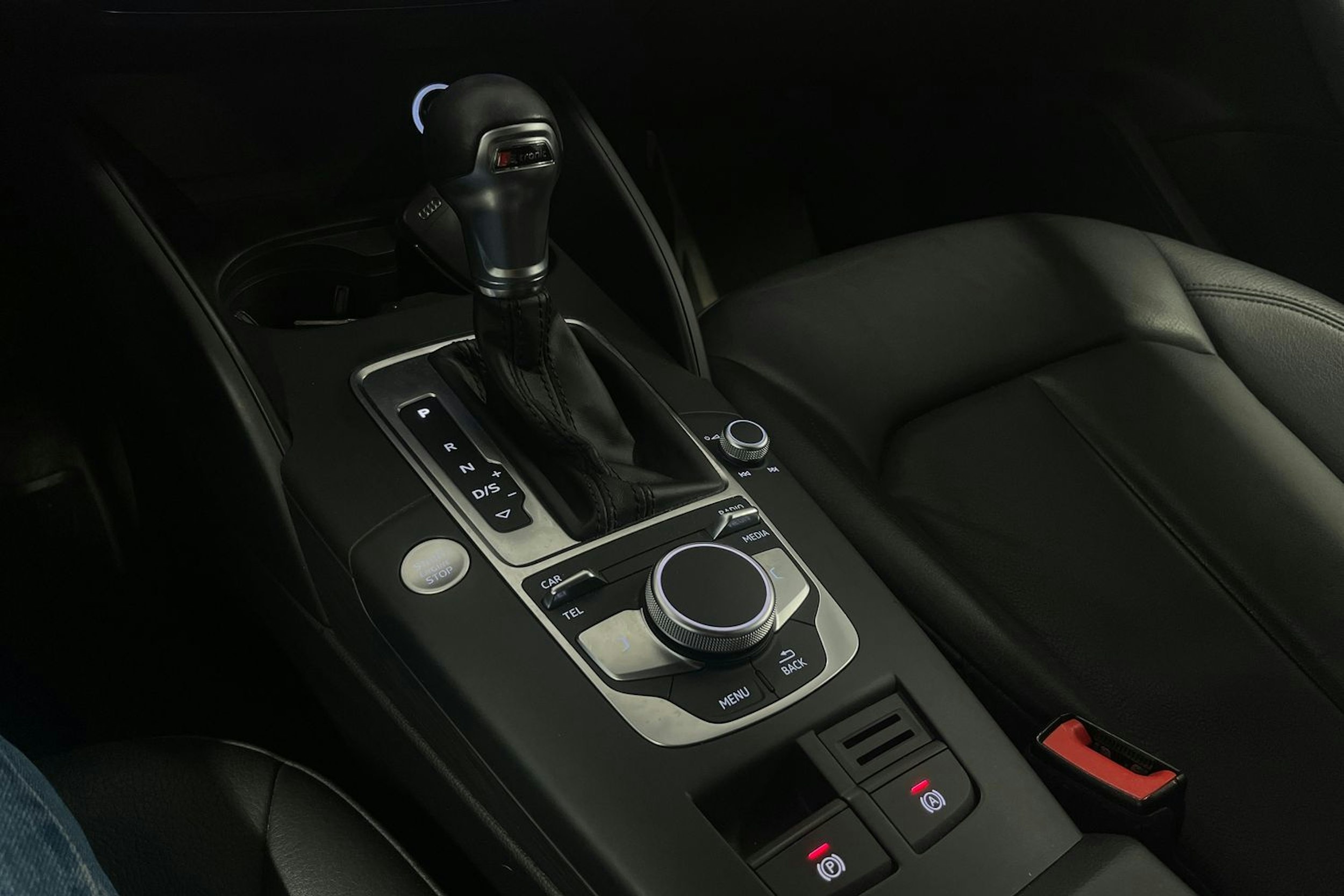 valkoinen Audi A3 2019 kuva 26.