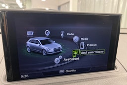 punainen Audi A3 2019 kuva 16.