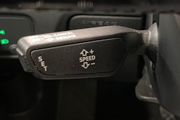 punainen Audi A3 2019 kuva 19.