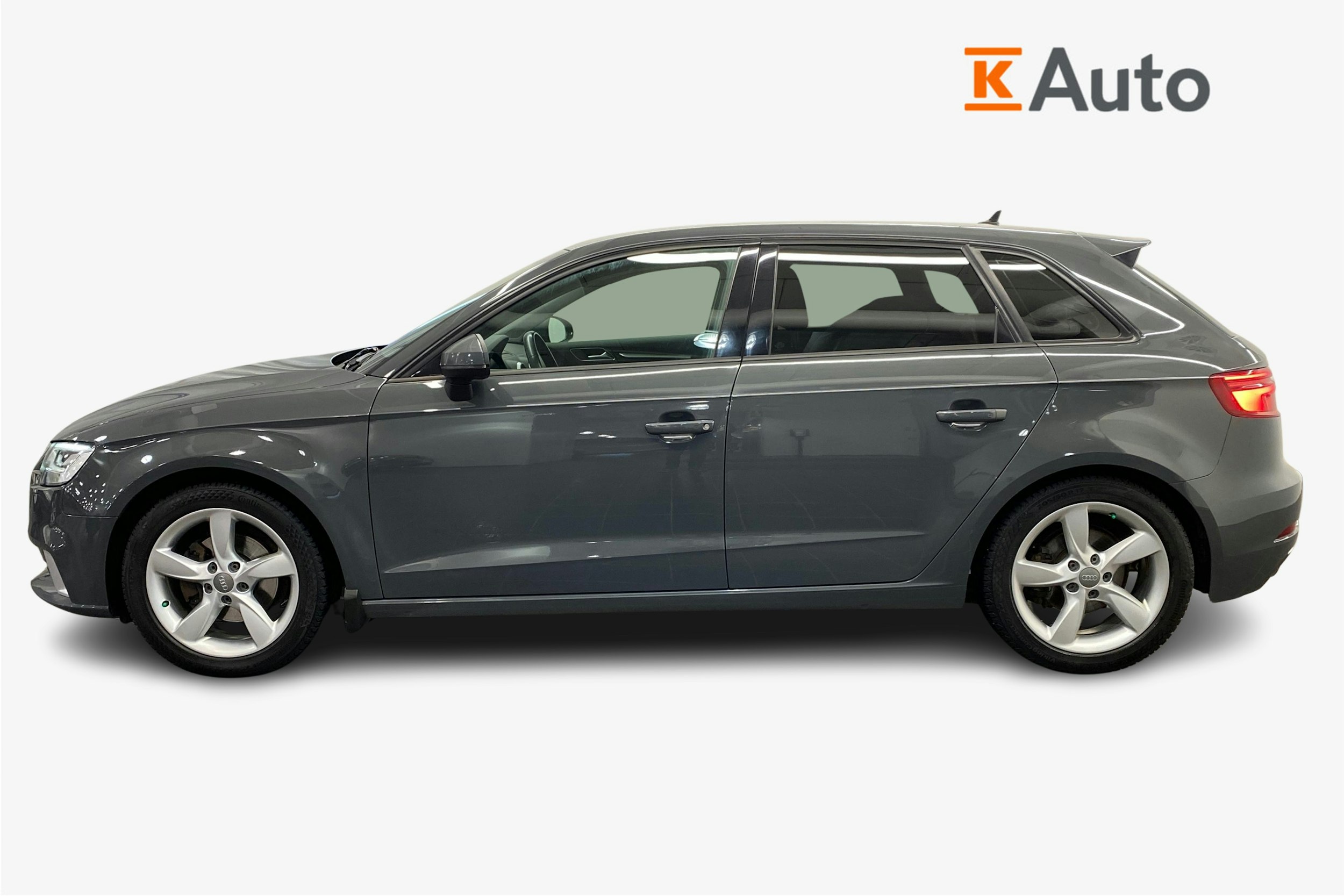 met. harmaa Audi A3 2019 kuva 5.