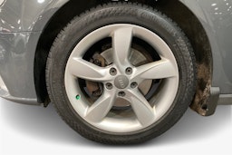 met. harmaa Audi A3 2019 kuva 9.