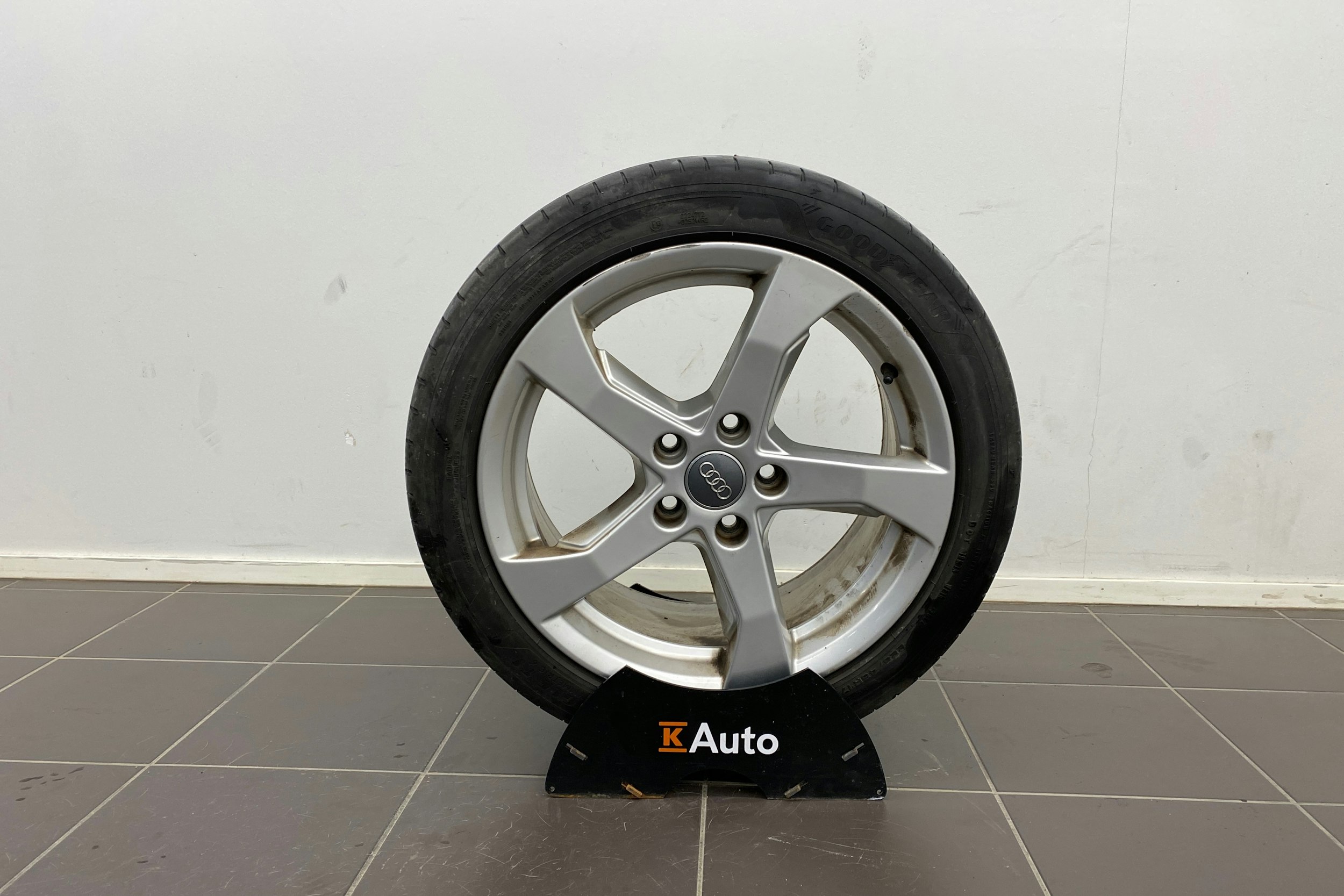 met. harmaa Audi A3 2019 kuva 19.