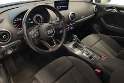 harmaa Audi A3 2020 kuva 7.