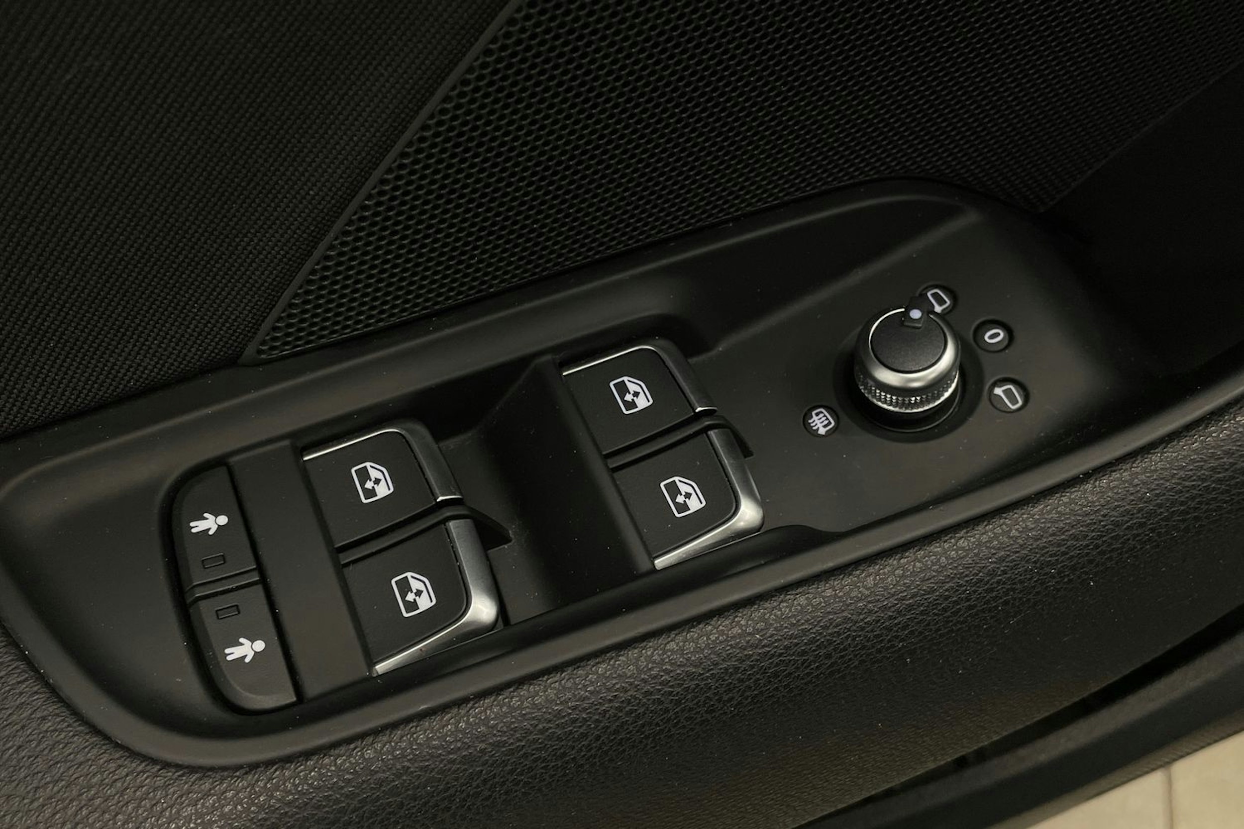 harmaa Audi A3 2020 kuva 14.