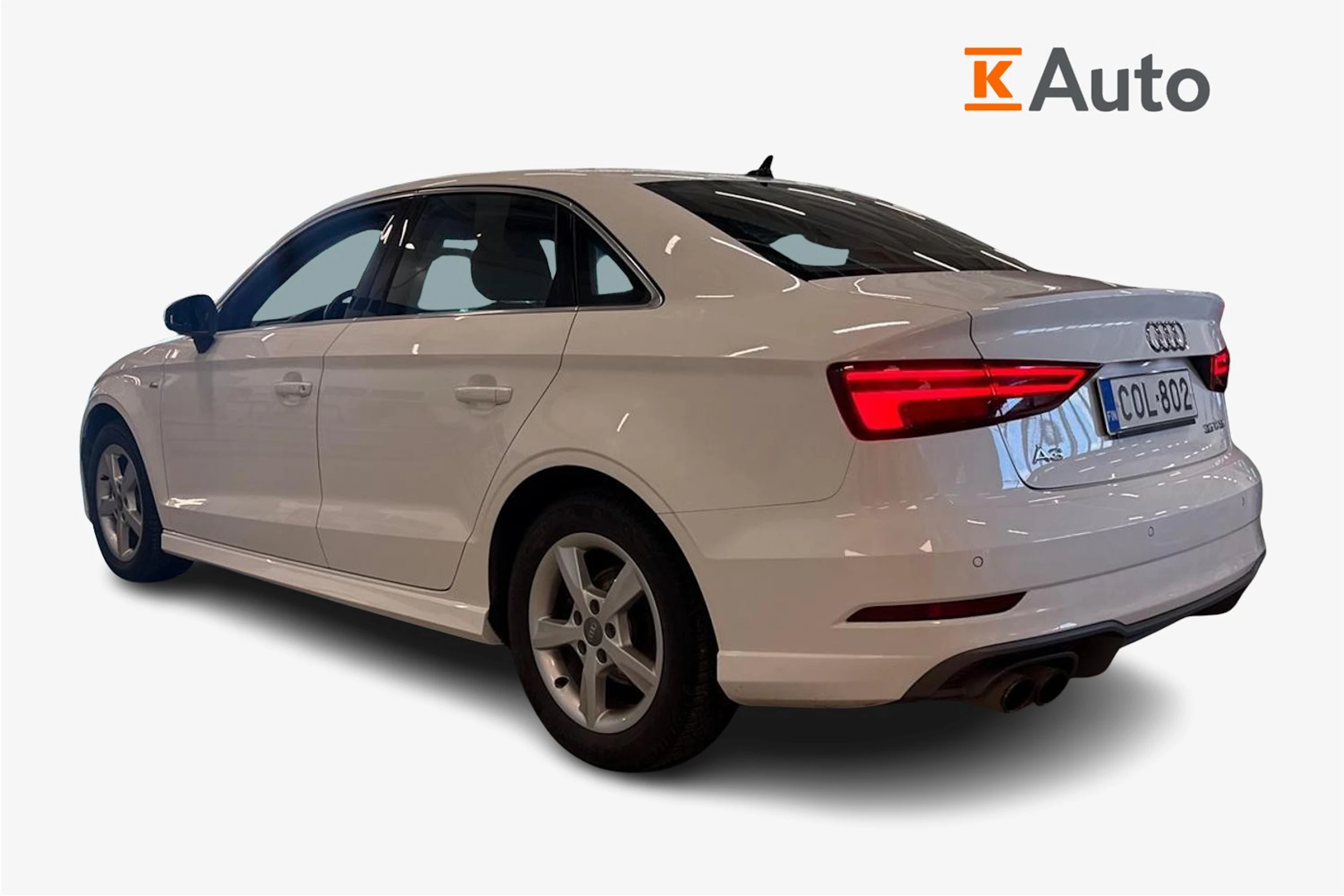 valkoinen Audi A3 2020 kuva 3.