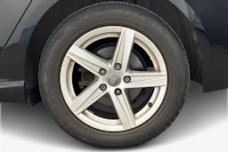 Musta Audi A3 2020 kuva 11.