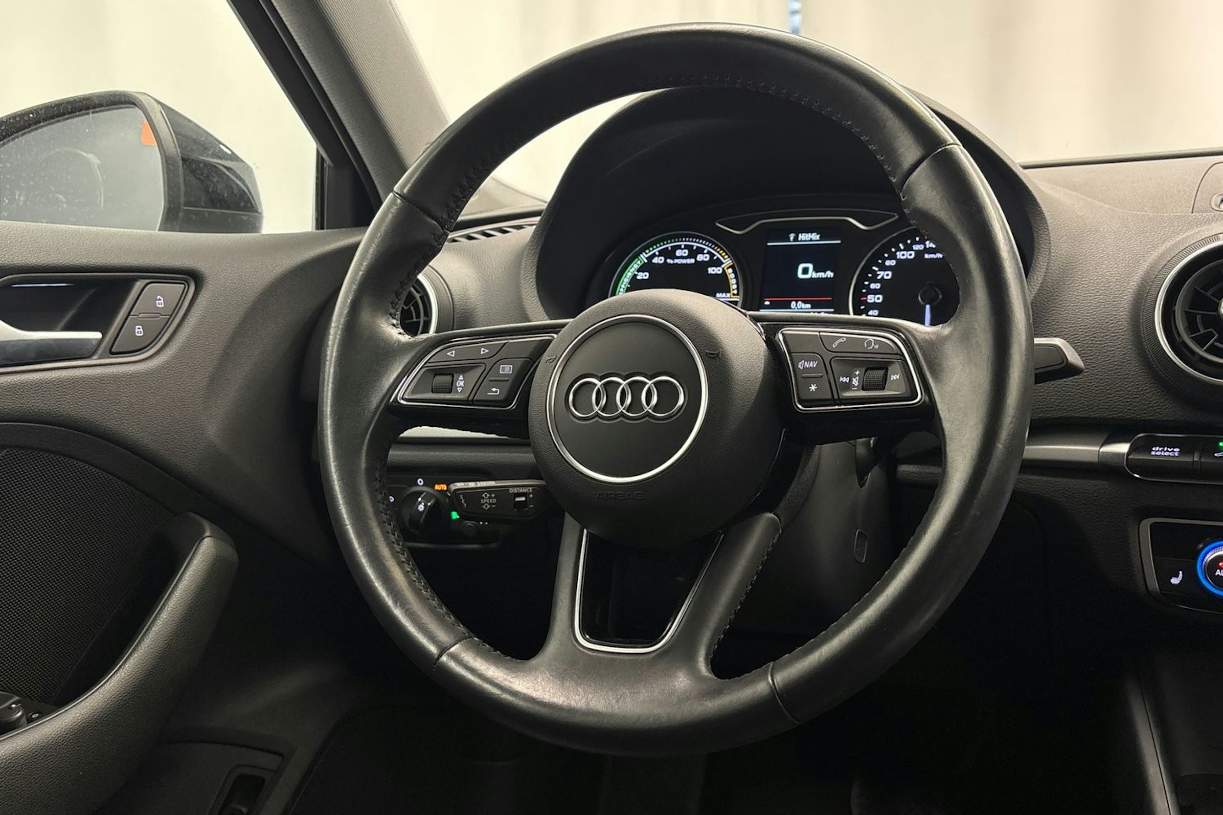 Musta Audi A3 2020 kuva 15.