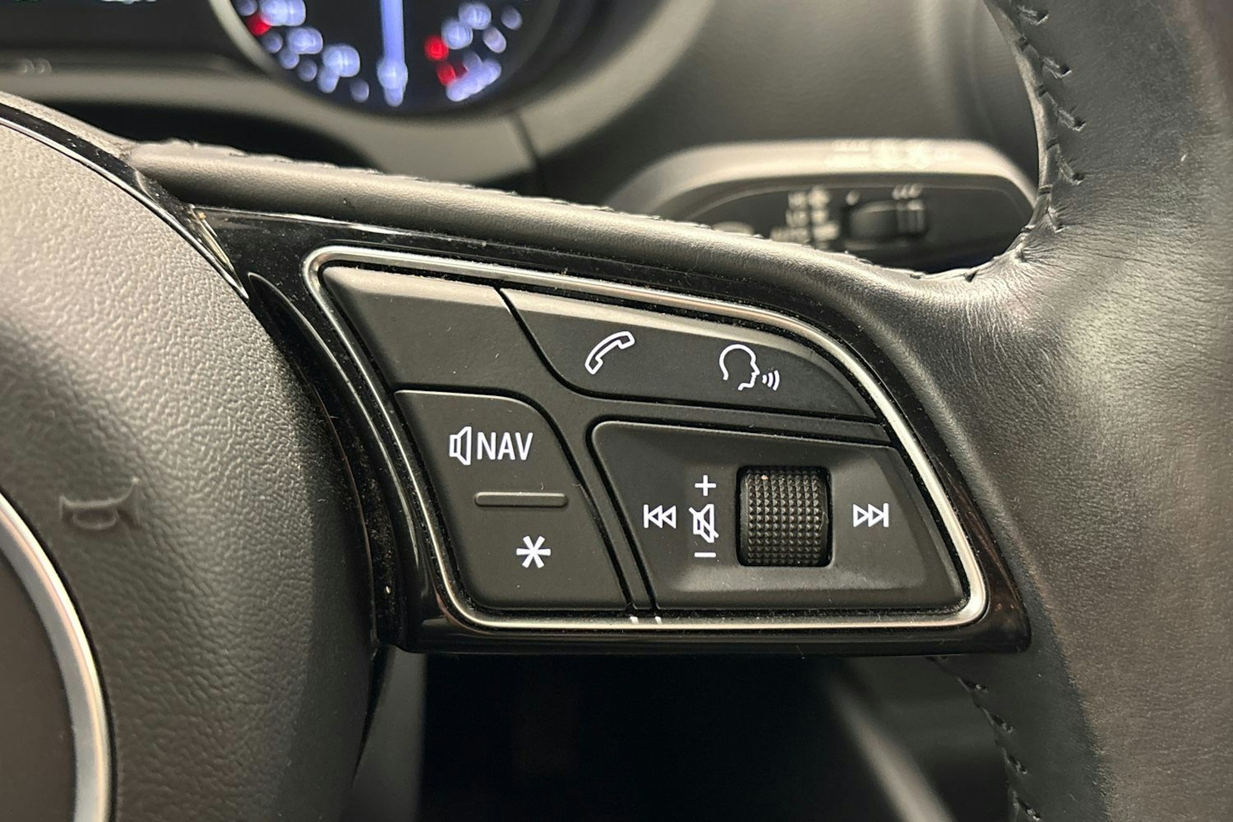 Musta Audi A3 2020 kuva 17.