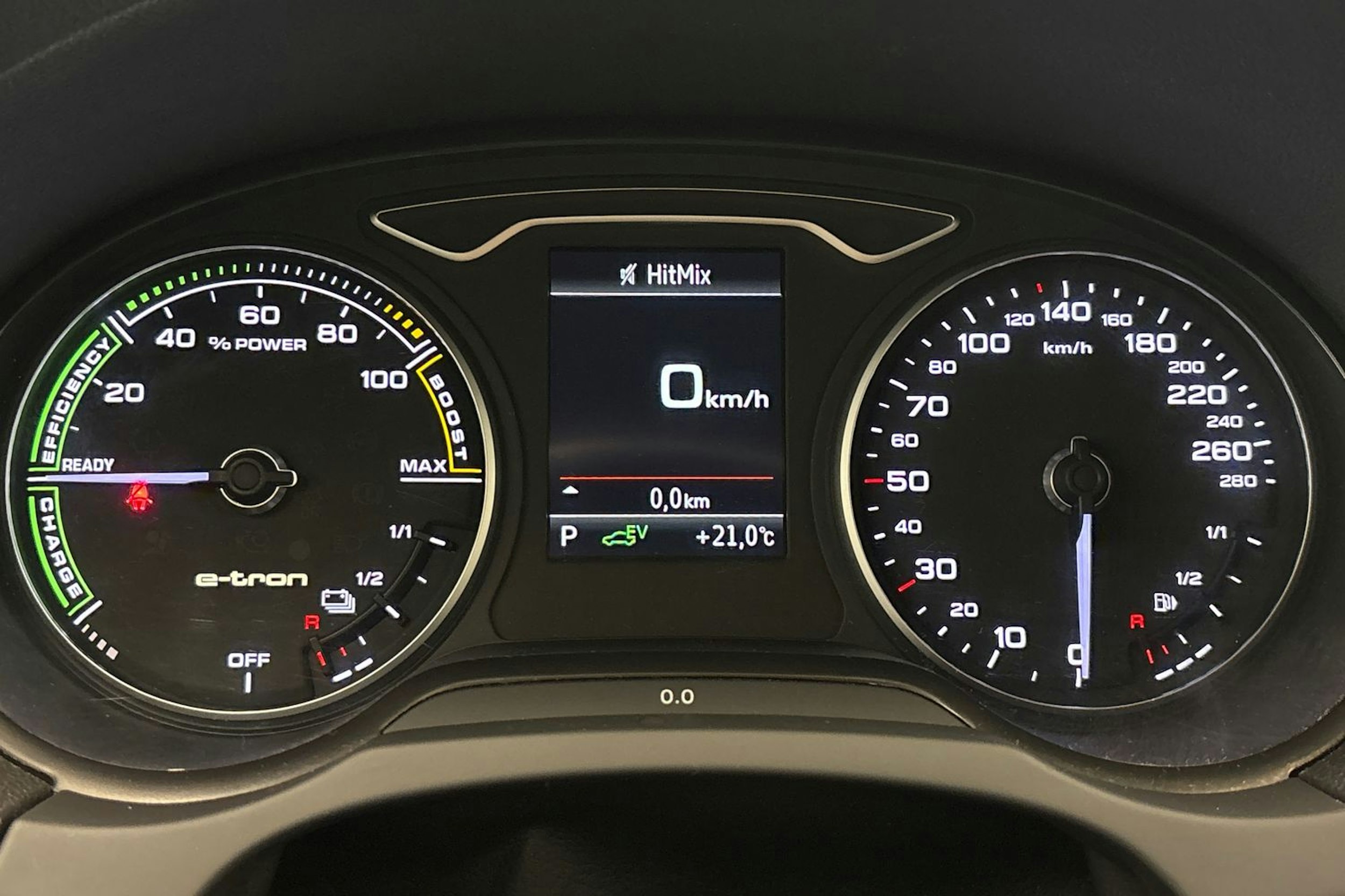 Musta Audi A3 2020 kuva 19.