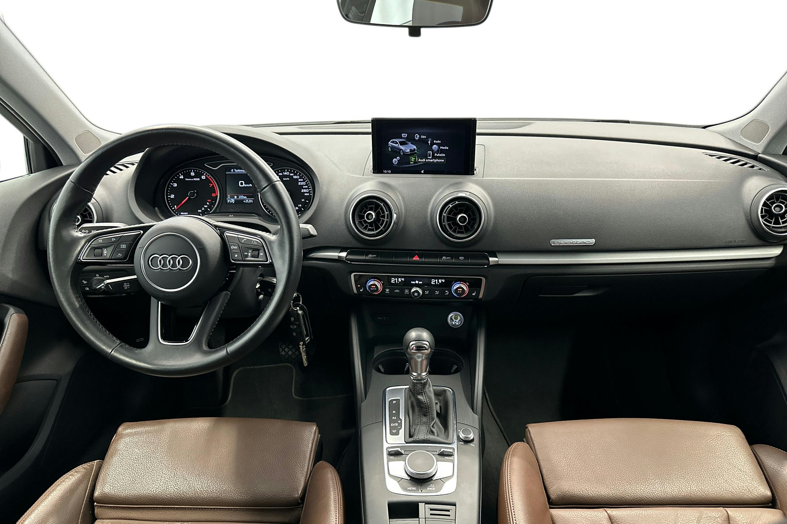 valkoinen Audi A3 2020 kuva 9.