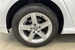 valkoinen Audi A3 2020 kuva 21.