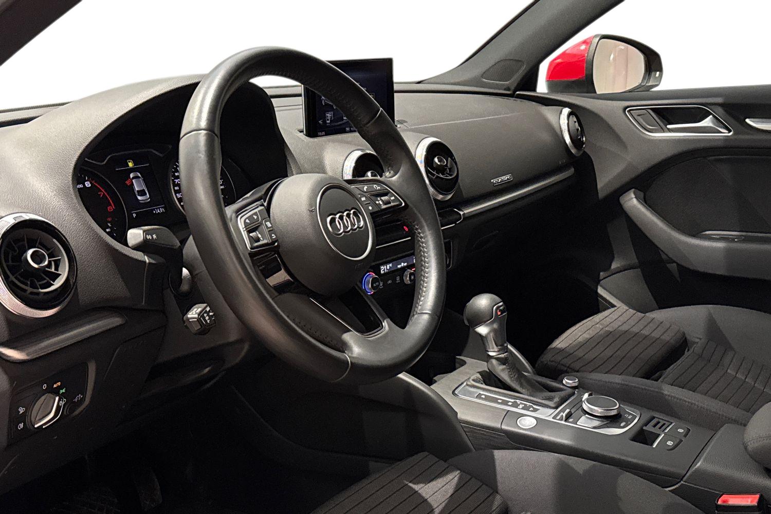 Audi A3 2020, kuva 6/28