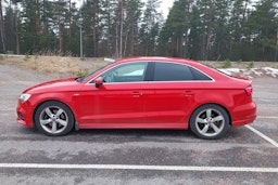 punainen Audi A3 2020 kuva 9.