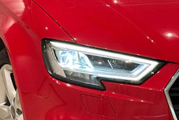 punainen Audi A3 2020 kuva 16.