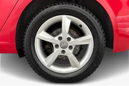 punainen Audi A3 2020 kuva 9.