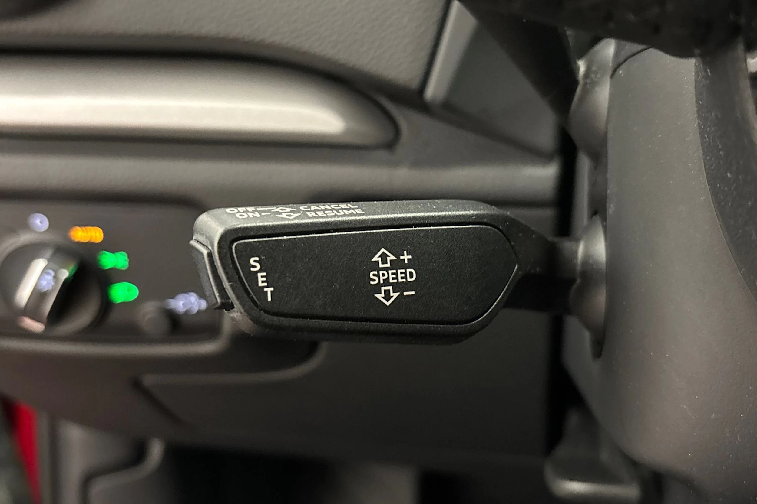 punainen Audi A3 2020 kuva 15.