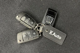 punainen Audi A3 2020 kuva 20.