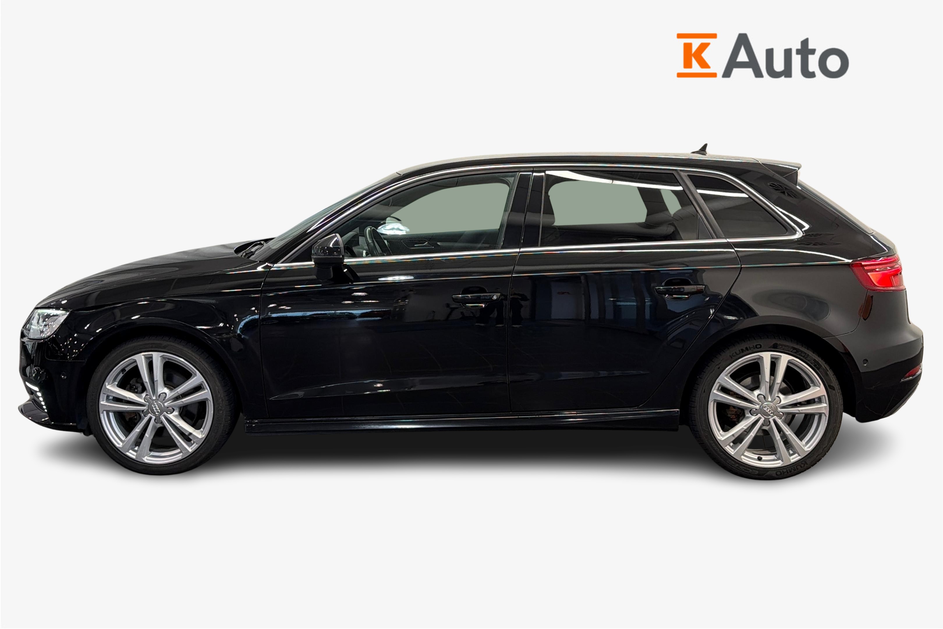 Audi A3 2020, photo 5/30
