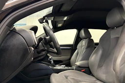 Musta Audi A3 2020 kuva 12.