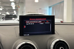 Musta Audi A3 2020 kuva 28.
