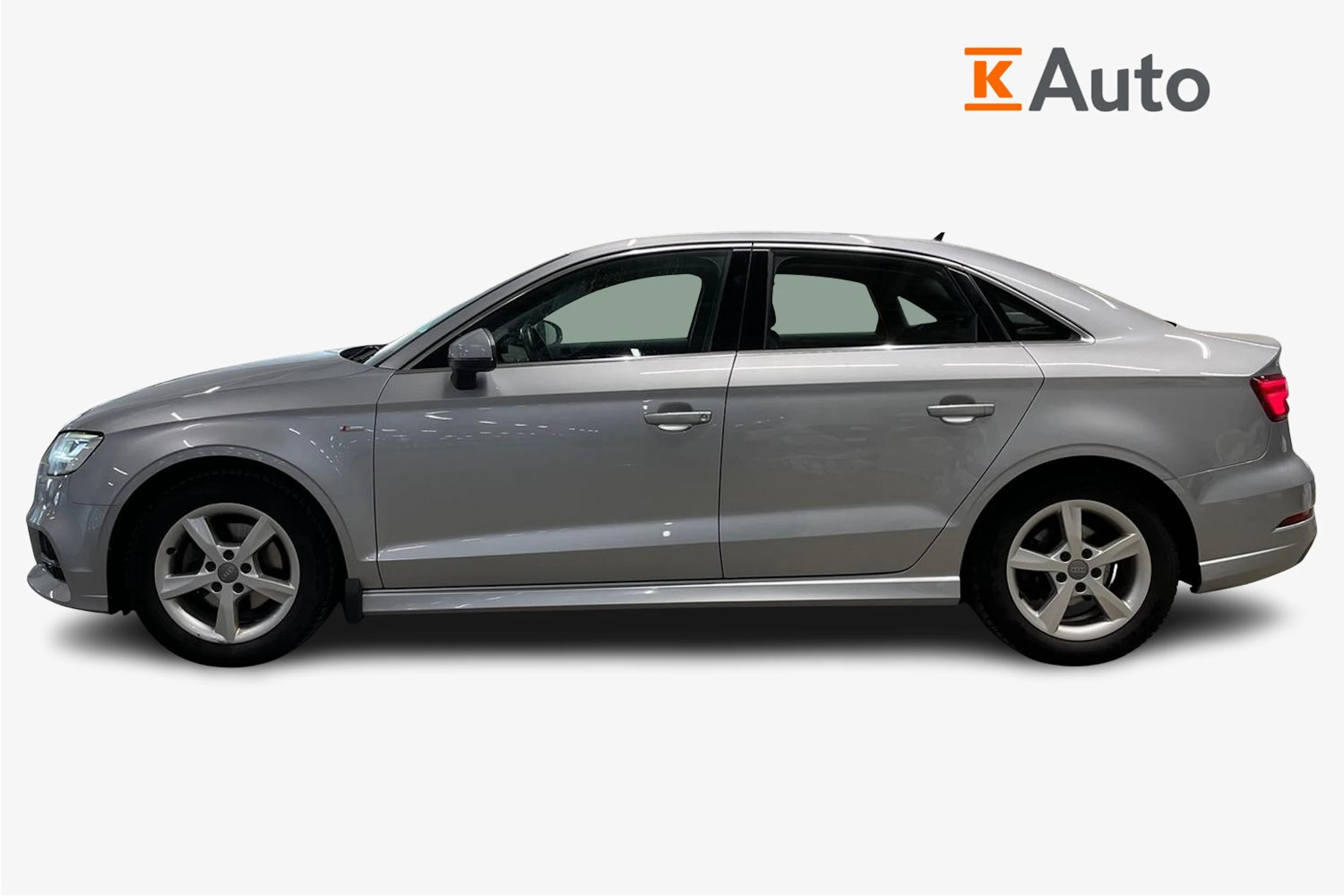 hopea Audi A3 2020 kuva 7.