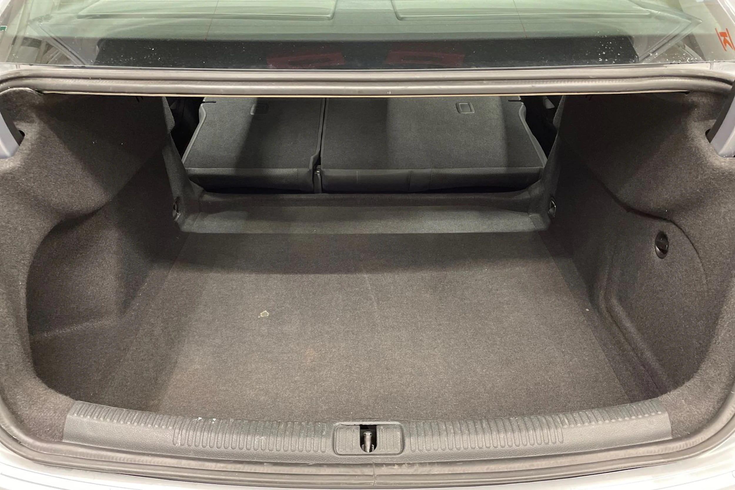 hopea Audi A3 2020 kuva 16.