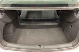 hopea Audi A3 2020 kuva 16.