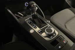 hopea Audi A3 2020 kuva 21.