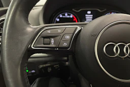 hopea Audi A3 2020 kuva 23.