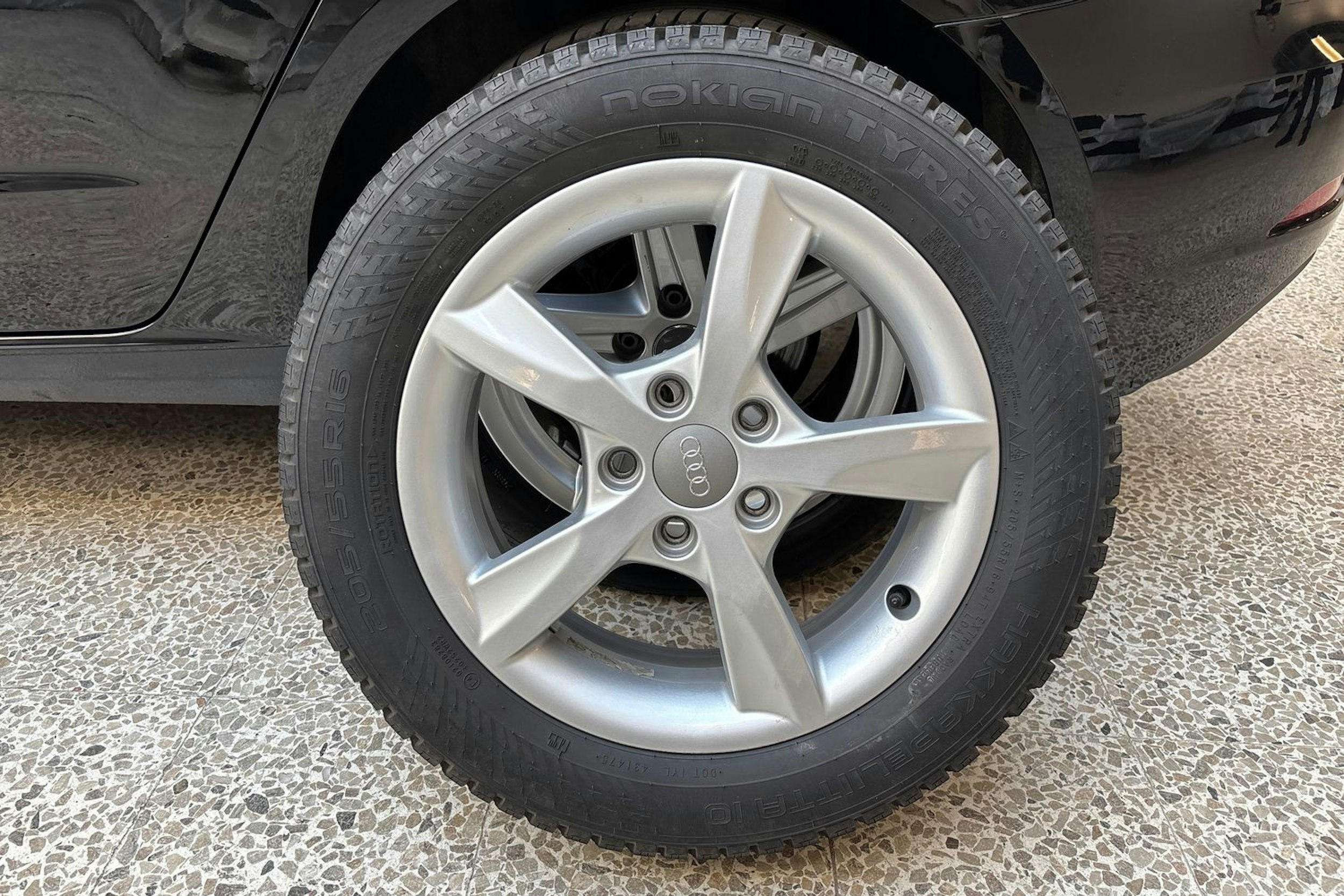 musta Audi A3 2020 kuva 26.