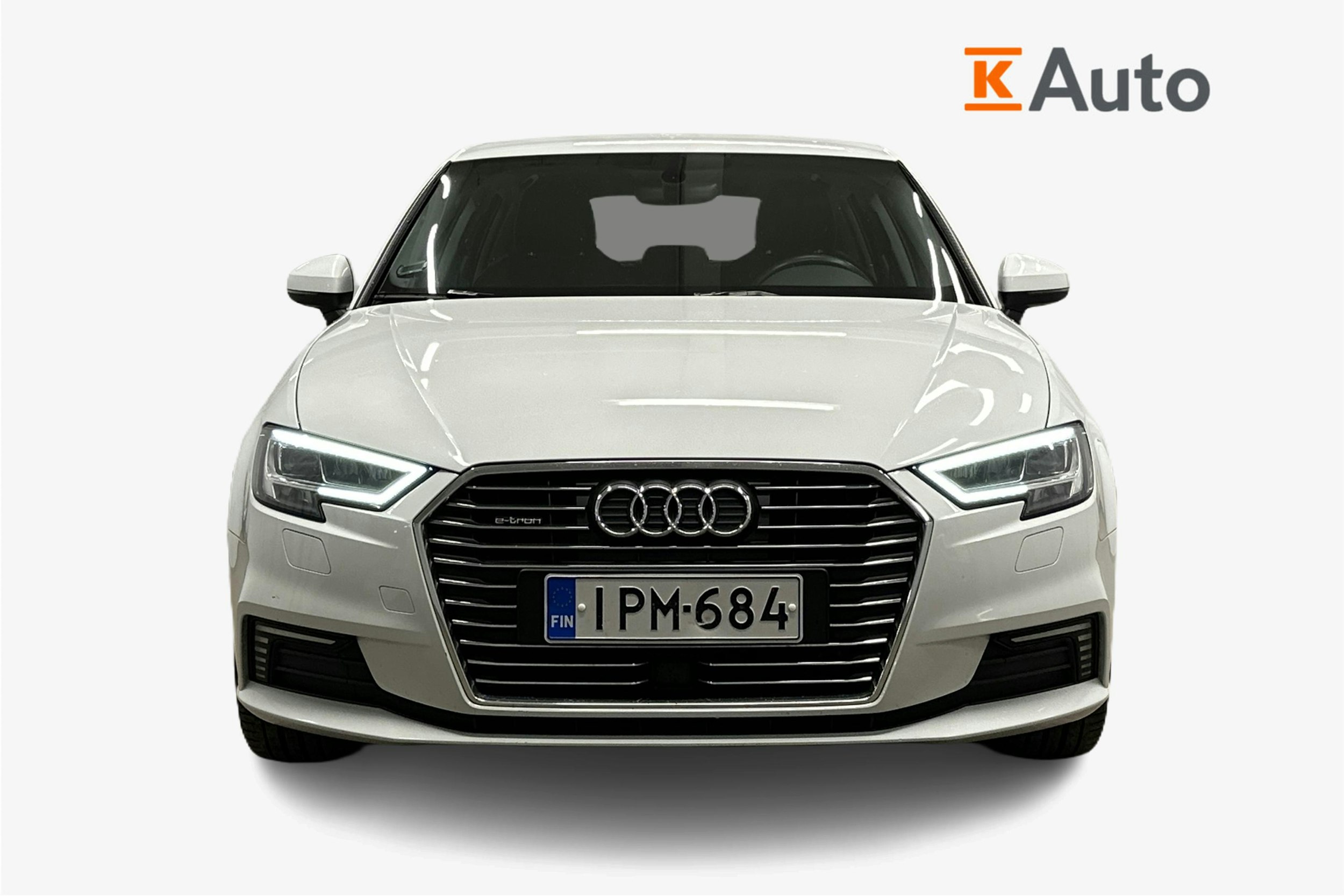 valkoinen Audi A3 2020 kuva 5.