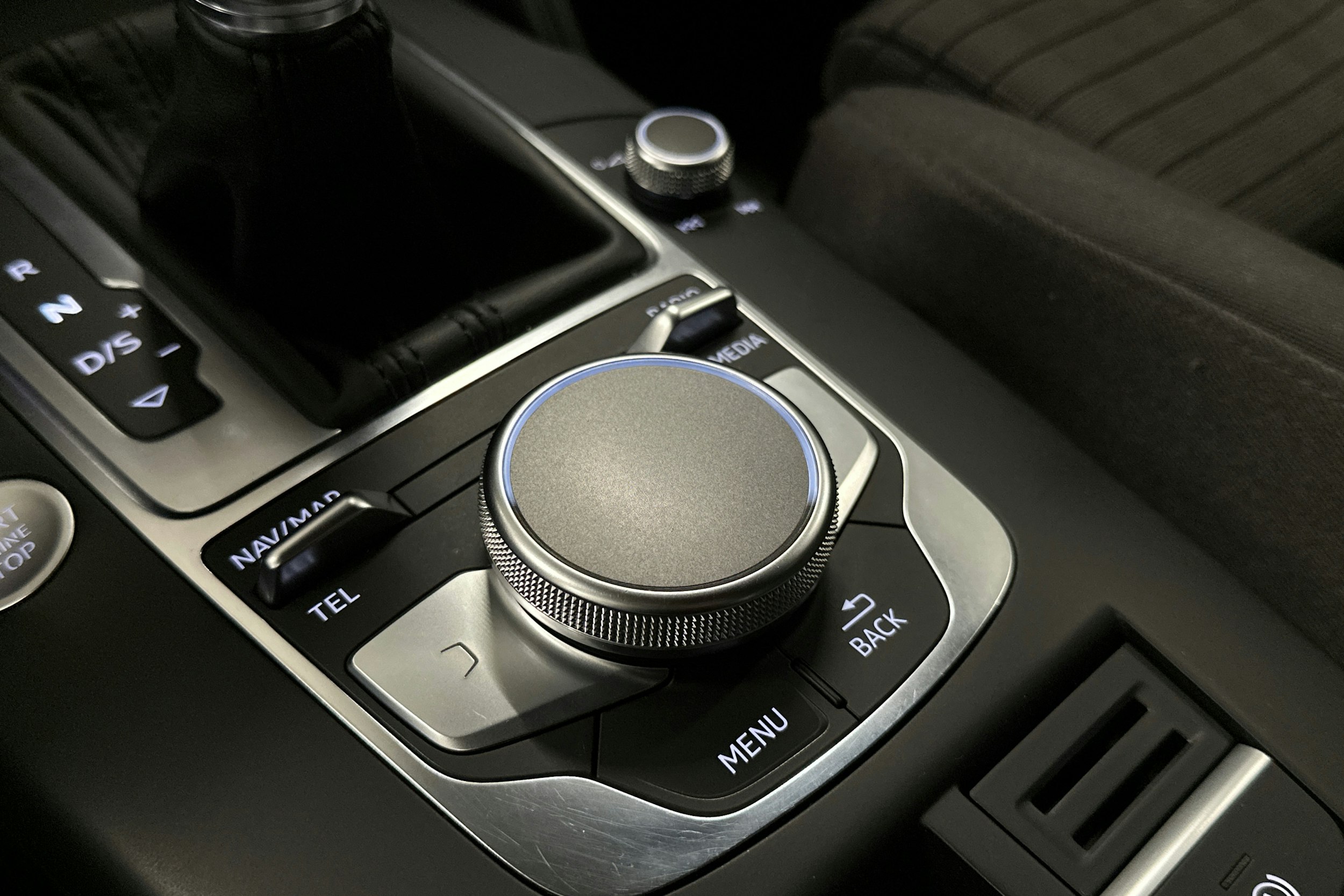 valkoinen Audi A3 2020 kuva 27.