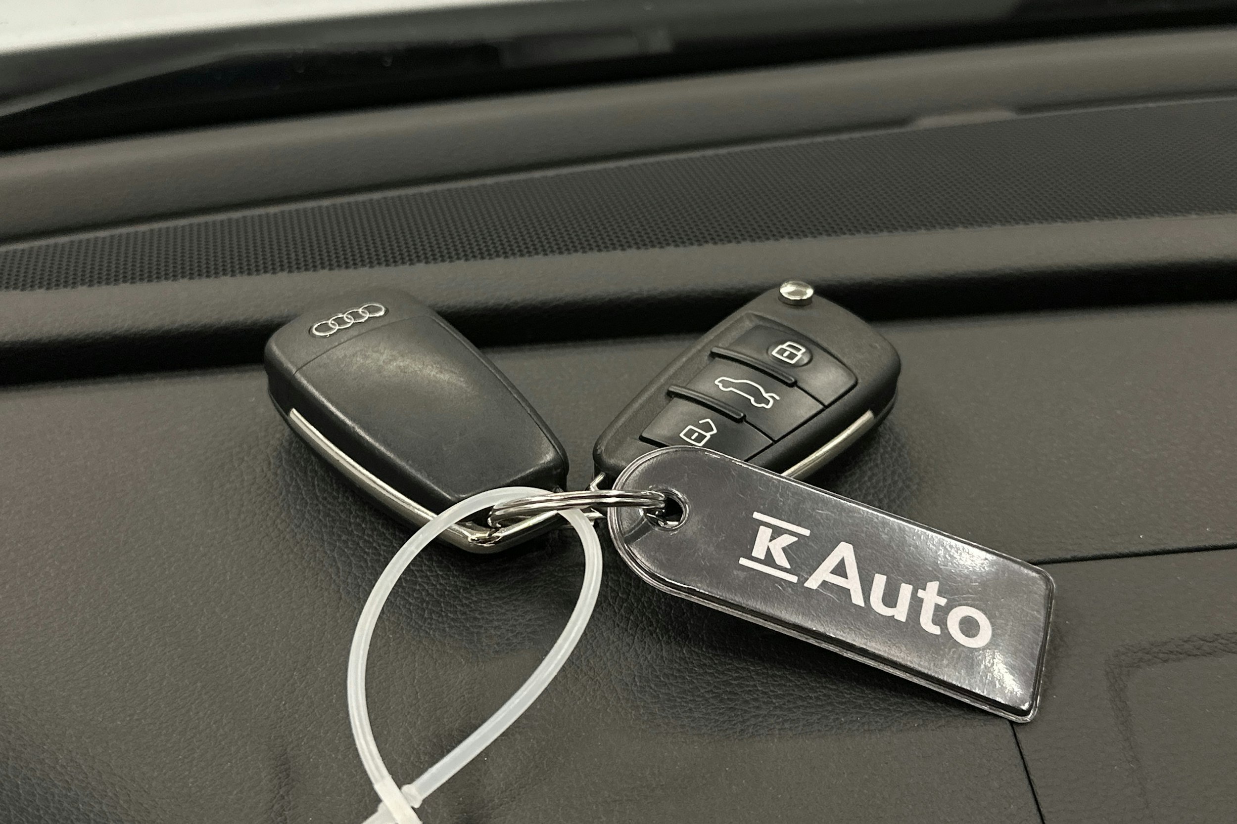 valkoinen Audi A3 2020 kuva 28.